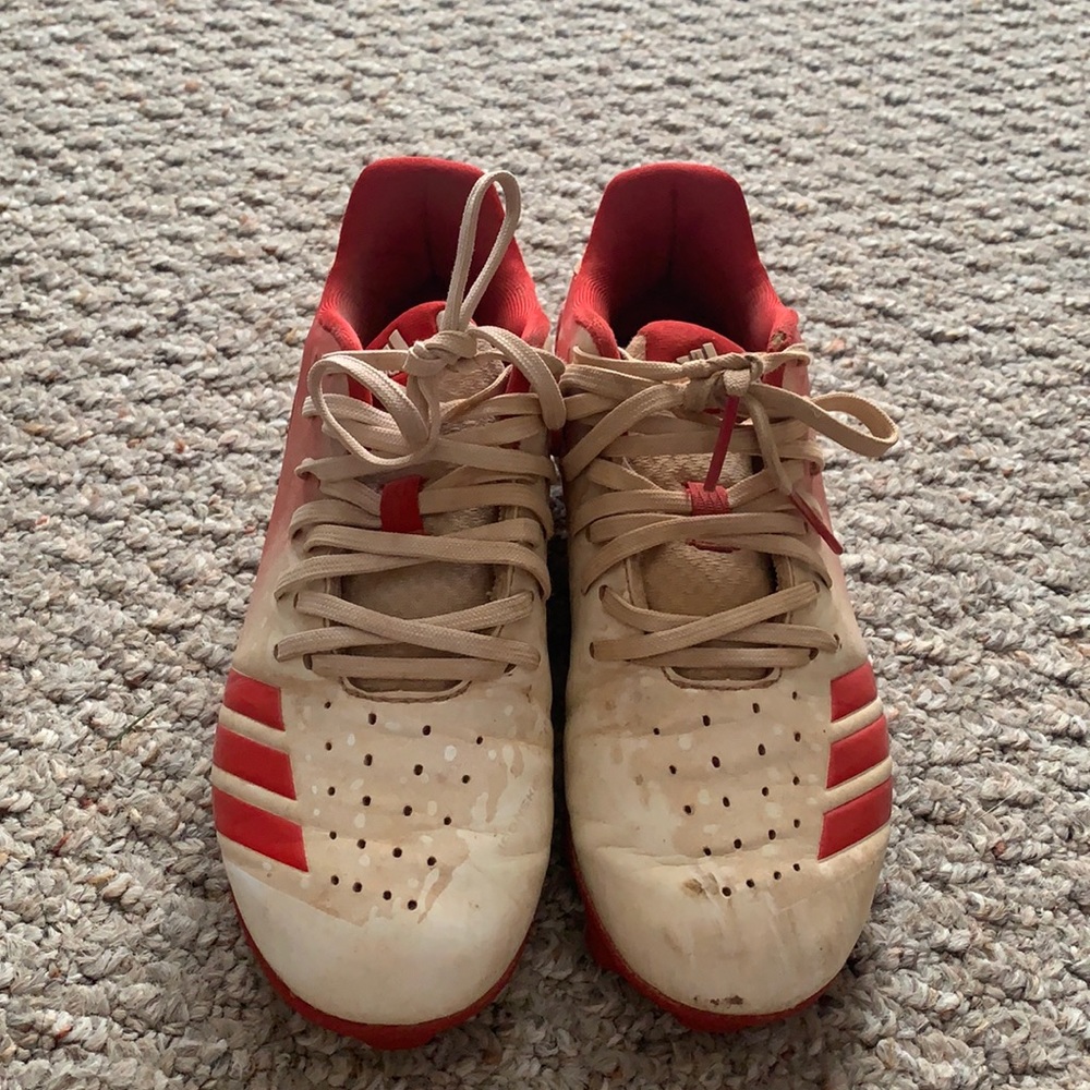 Boys cleats